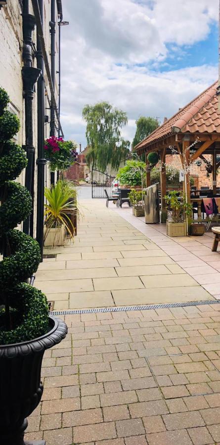Hotel The Kings Head Louth  Zewnętrze zdjęcie